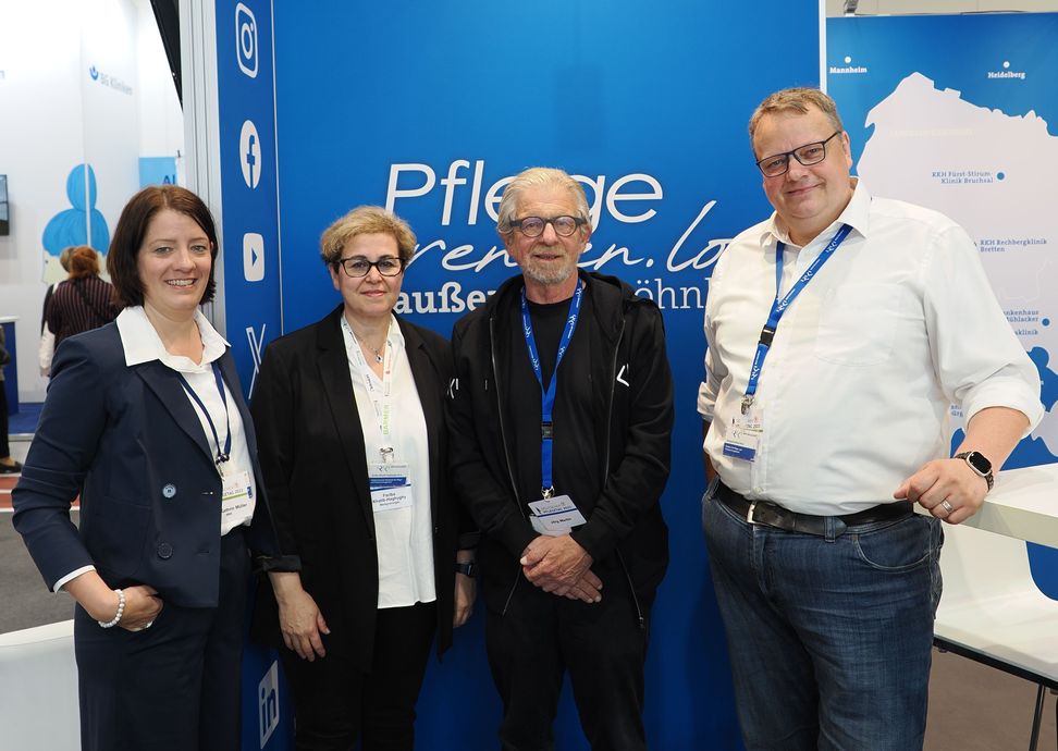 Gruppenbild RKH beim Deutschen Pflegetag 2023 Gruppenbild RKH beim Deutschen Pflegetag 2023